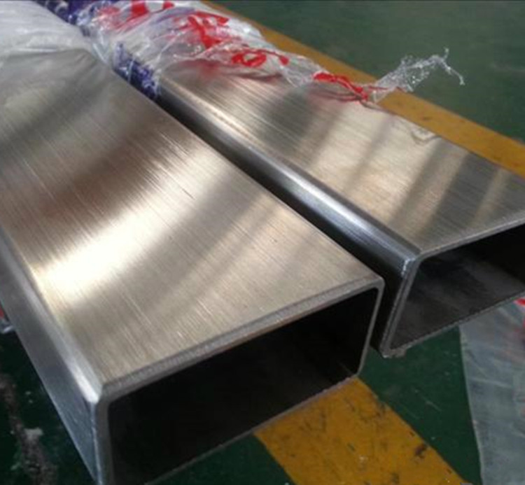 316L厚壁不锈钢管遭到腐蚀该怎么办？.jpg